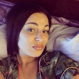 Meet your Posher, Julya
